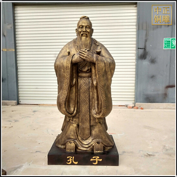 室外大型孔子鑄造廠.jpg